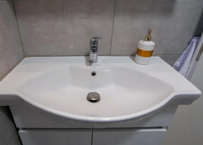 Arktos Sunset Villa *